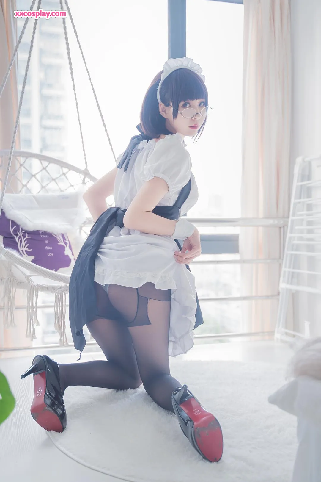 Saionji Nanka: Black Stockings Maid